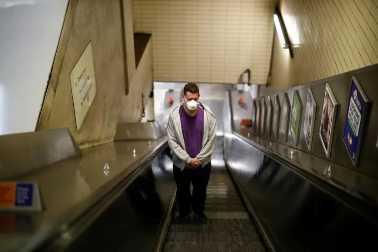 Takut Tertular Covid, Eskalator Kereta Bawah Tanah London Memakan Korban