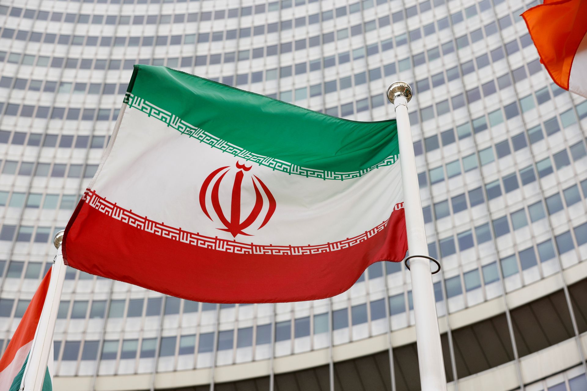 Prancis dan Jerman Desak Iran Negosiasi Kembali Nuklir
