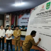 Kades dan Lurah Rokan Hulu Nyatakan Netral dalam Pilkada 2024