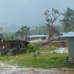 Hujan Badai Mengakibatkan Salah Satu Pagar Kost Roboh di Sungai Bangek