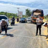 Kecelakaan Beruntun Truk di Kampar, Pengemudi Diduga Mengantuk