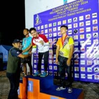 Pemuda Kampar Gapai Mimpi di Puncak Panjat Tebing