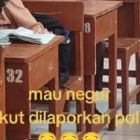 Guru di Lamongan Viral Tak Berani Tegur Siswa Tidur di Kelas, Takut Dilaporkan Polisi