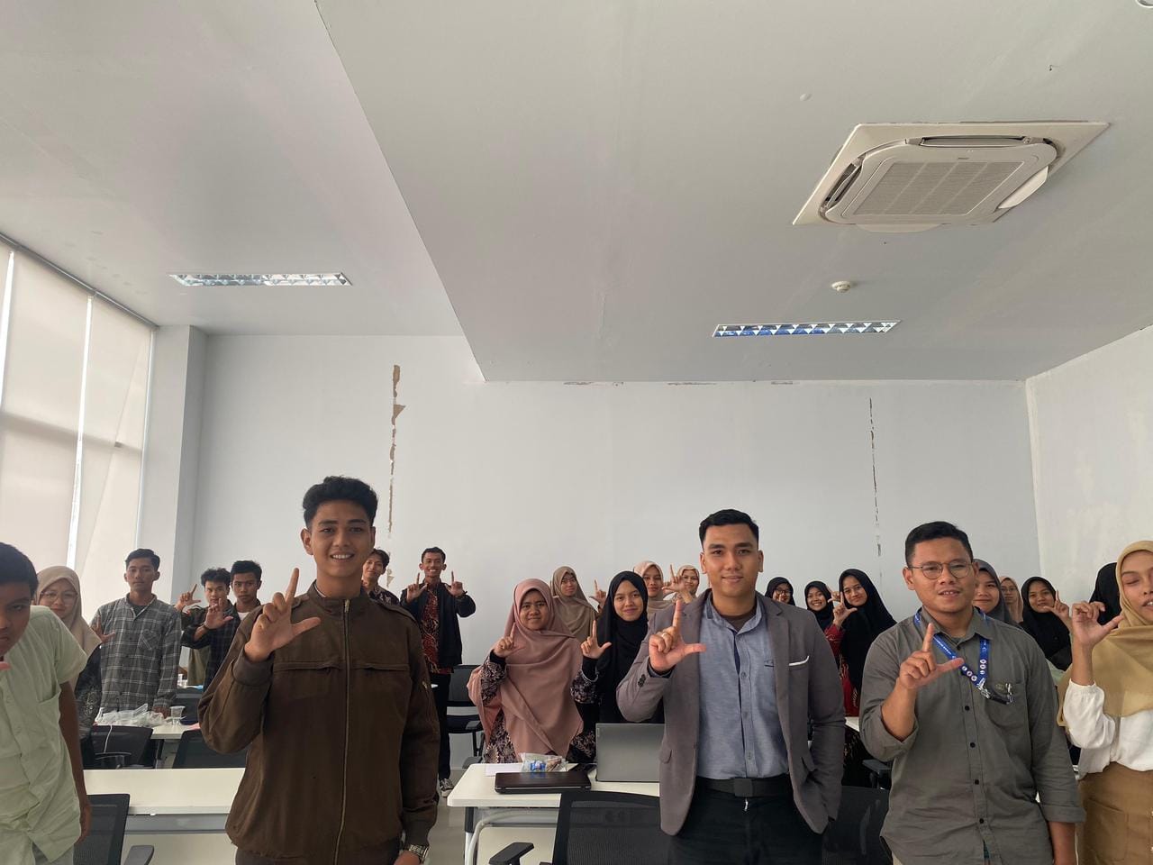 Diklat UKM Bengkel Kata; Dorong Anggota Baru Hasilkan Karya Tulis Berkualitas