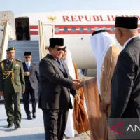 Prabowo Kunjungi Uni Emirat Arab untuk memperkuat Hubungan Bilateral