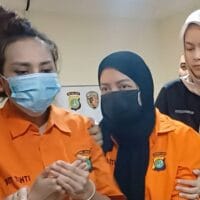 Omzet Ratusan Juta! Pemilik Klinik Kecantikan Ria Agustina Ditangkap atas Praktik Ilegal