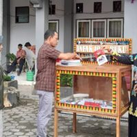 SMAN 1 Bangkinang Kota Ciptakan Program Infak Seribu Buku