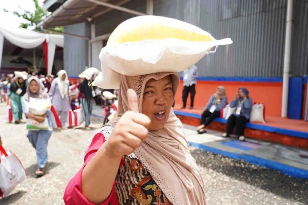 Bantuan Pangan Beras 2025, Strategi Baru Kendalikan Kemiskinan dan Inflasi