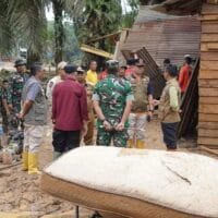 Pemprov Riau Kirim Bantuan untuk Korban Banjir Inhil