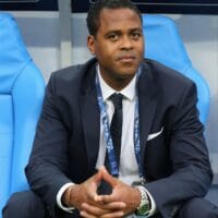 Patrick Kluivert Gantikan Shin Tae-yong di Sepak Bola Indonesia