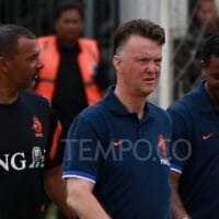 Kluivert dan Van Gaal Pimpin Timnas Indonesia, Kejutan Besar!