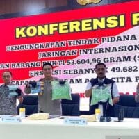 Kurir Narkoba Jaringan Internasional Dibekuk dengan Barang Bukti Rp68,5 Miliar