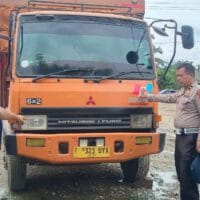Remaja Inhu Tewas Tragis Terlindas Truk Sopir Melarikan Diri