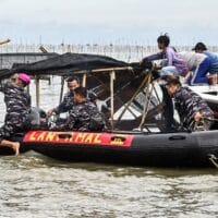 TNI AL Bongkar Pagar Laut di Tanggerang