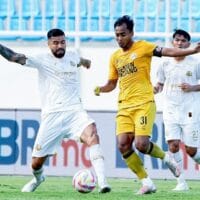 Semen Padang Bertahan di Liga 1, Suporter Luapkan Kegembiraan