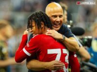 Arne Slot Bawa Liverpool Bermental Baja, Rio Ngumoha Hadir Sebagai Pahlawan Masa Depan