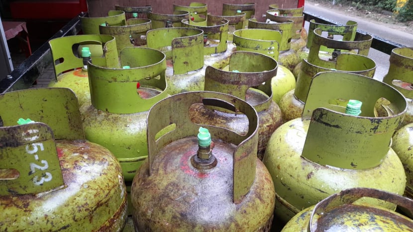 Pemerintah Wajibkan NIK Untuk Beli Gas Melon LPG Mulai 2026
