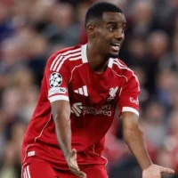Isak Jalani Debut, Liverpool Menang Dramatis Atas Atletico Madrid di Anfield