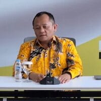 Gaji Anggota DPR Dihentikan Bila Nonaktif?