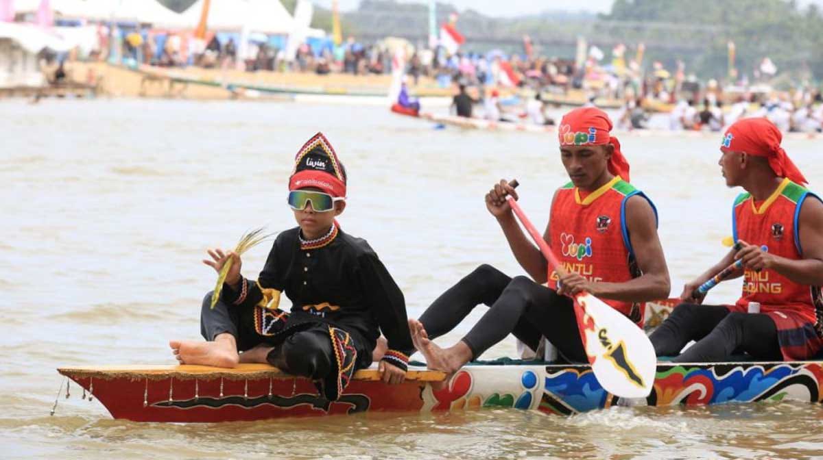 Pacu Jalur 2025 Viral Bikin Panitia Kejar Dana Tambahan Hadapi Tamu VVIP