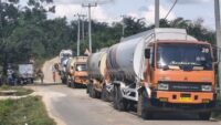 Warga Siabu Perpanjang Blokade Truk Sawit PT Ciliandra