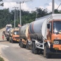 Warga Siabu Perpanjang Blokade Truk Sawit PT Ciliandra