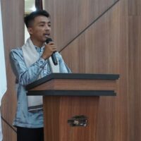 Arif Al-Hafiz Sampaikan Pidato Terakhir sebagai Ketua Umum DEMA FDIK UIN Imam Bonjol Padang