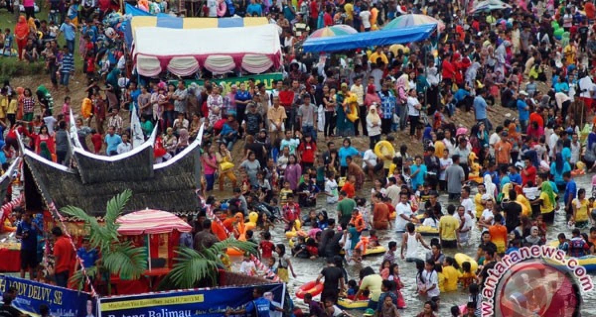 Tak Banyak yang Tahu Ini Lima Tradisi Ramadhan Kampar yang Selalu Bikin Perantau Pulang