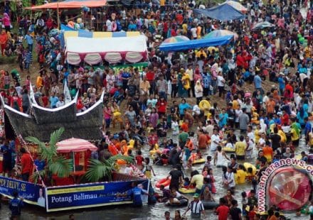Tak Banyak yang Tahu Ini Lima Tradisi Ramadhan Kampar yang Selalu Bikin Perantau Pulang